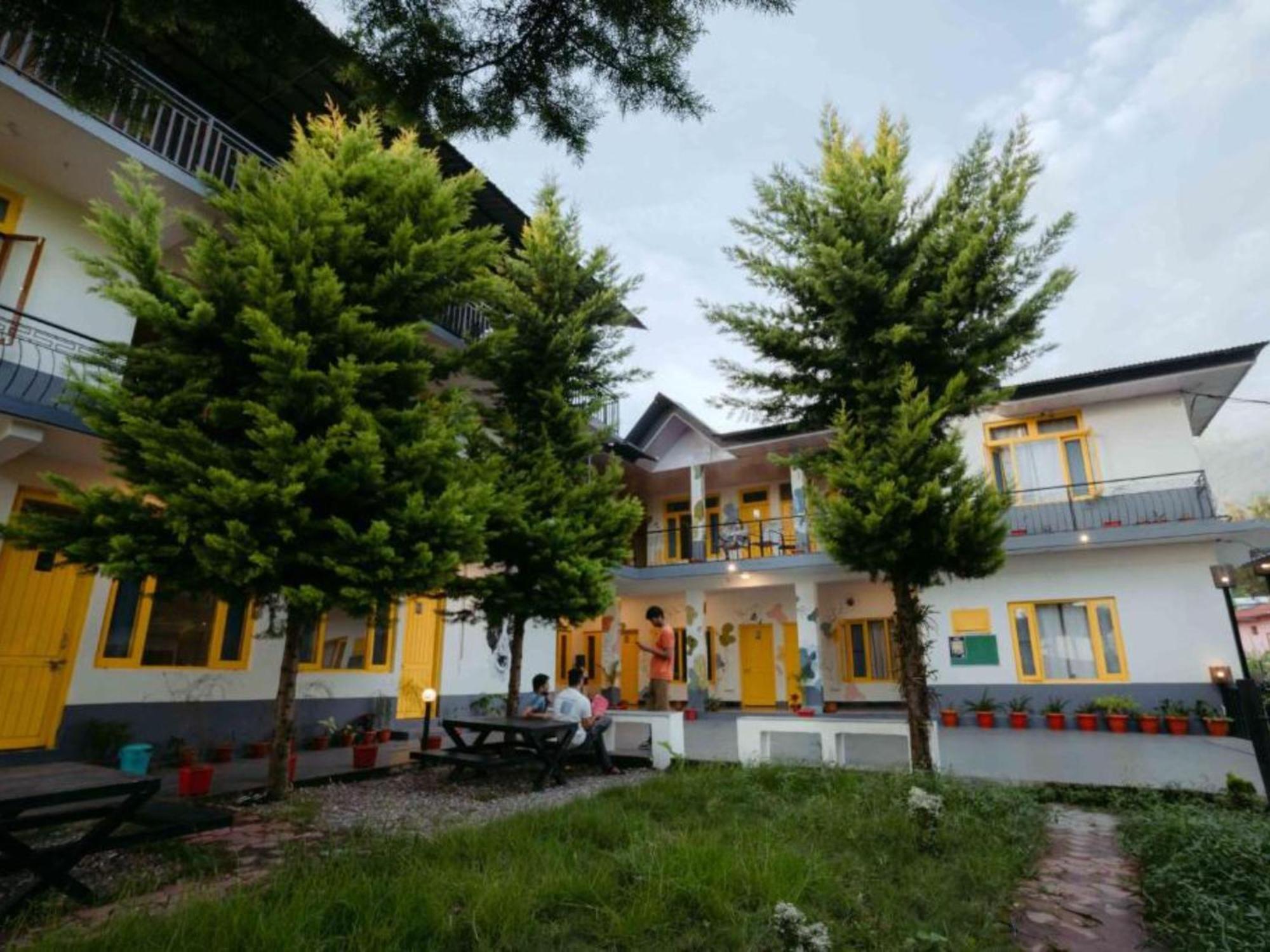 The Hosteller Bir Exterior photo